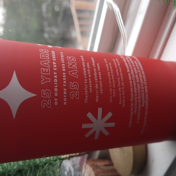 Starbucks 25th anniversary Christmas hot beverage Reusable Cup with lid 16 fl oz - Picture 3 of 6